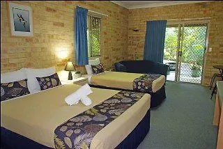 Emeraldene Inn & Eco-Lodge Hervey Bay Lodge