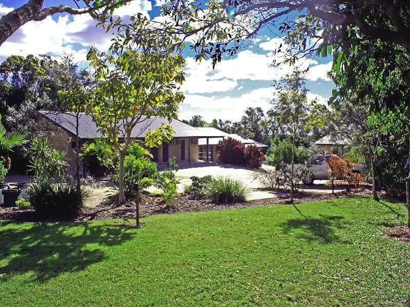 Lodge Emeraldene Inn & Eco-Lodge Hervey Bay
